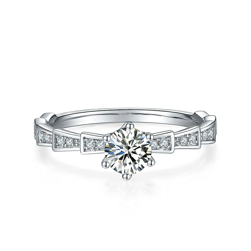 0.5 Carat 5 Mm Round Cut Moissanite Engagement Ring in Sterling Silver